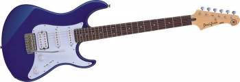 YAMAHA Pacifica012